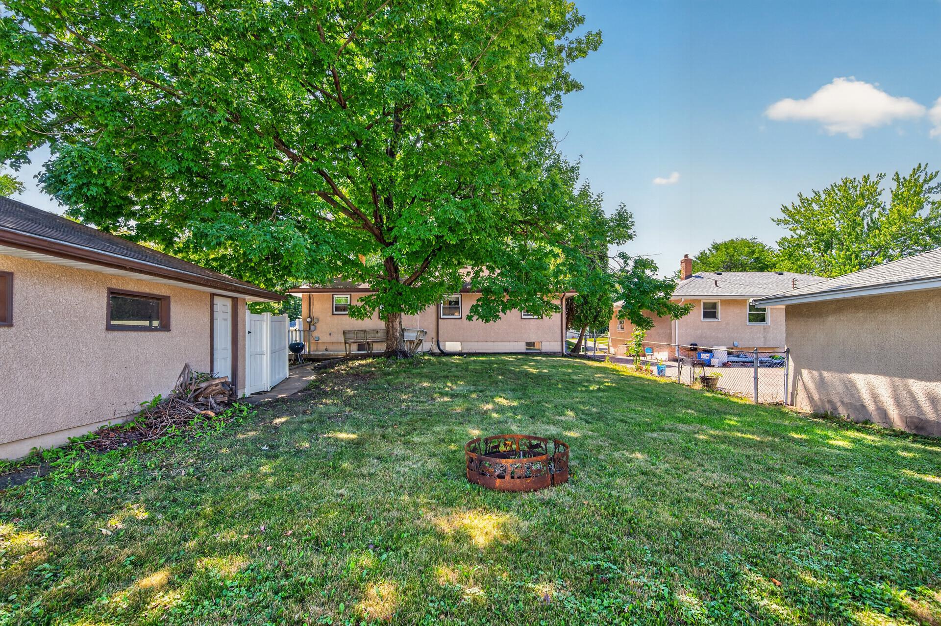 1535 Mclean Avenue Property Photo 23