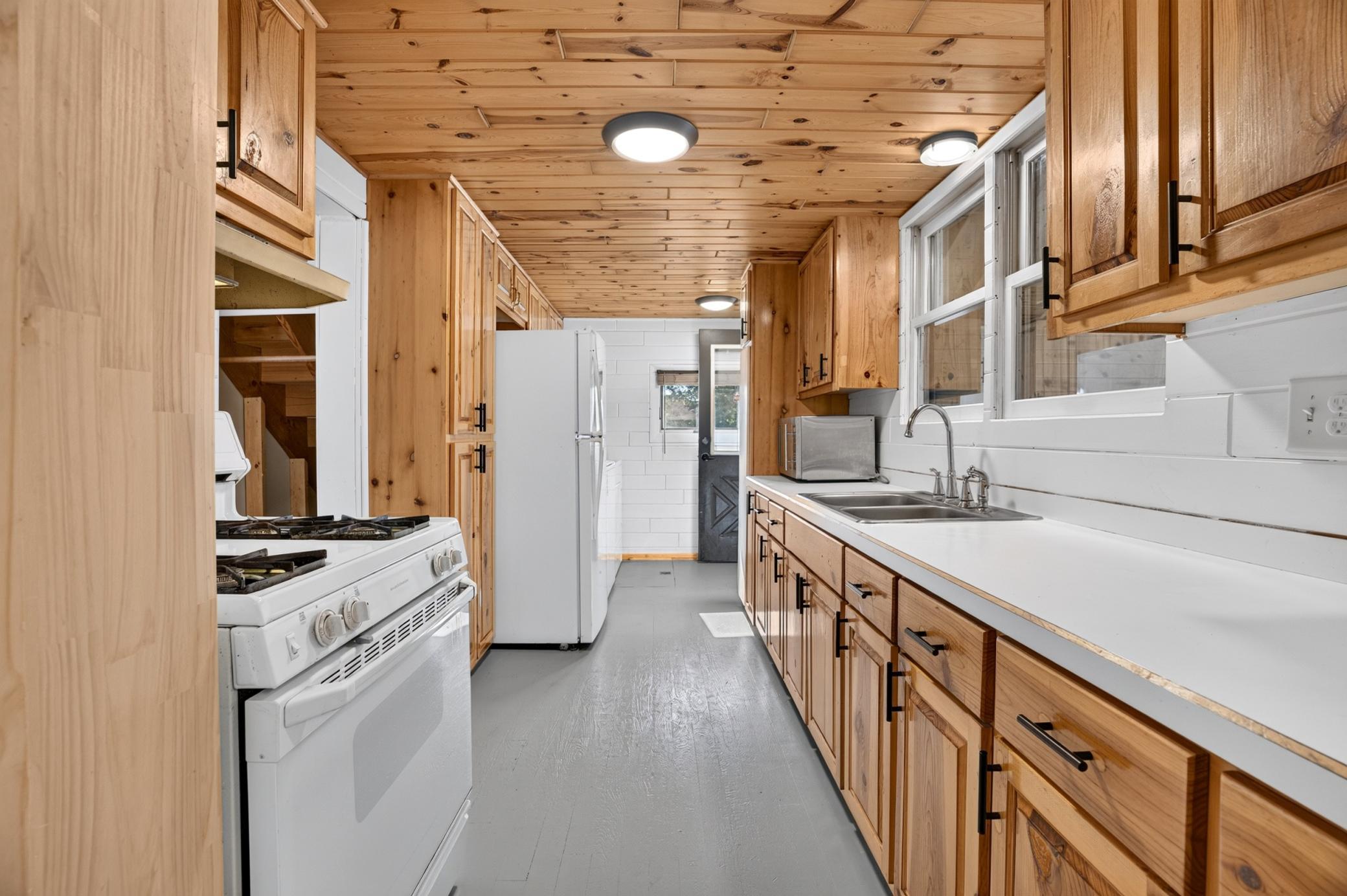 201 4th Street Ne Property Photo 7