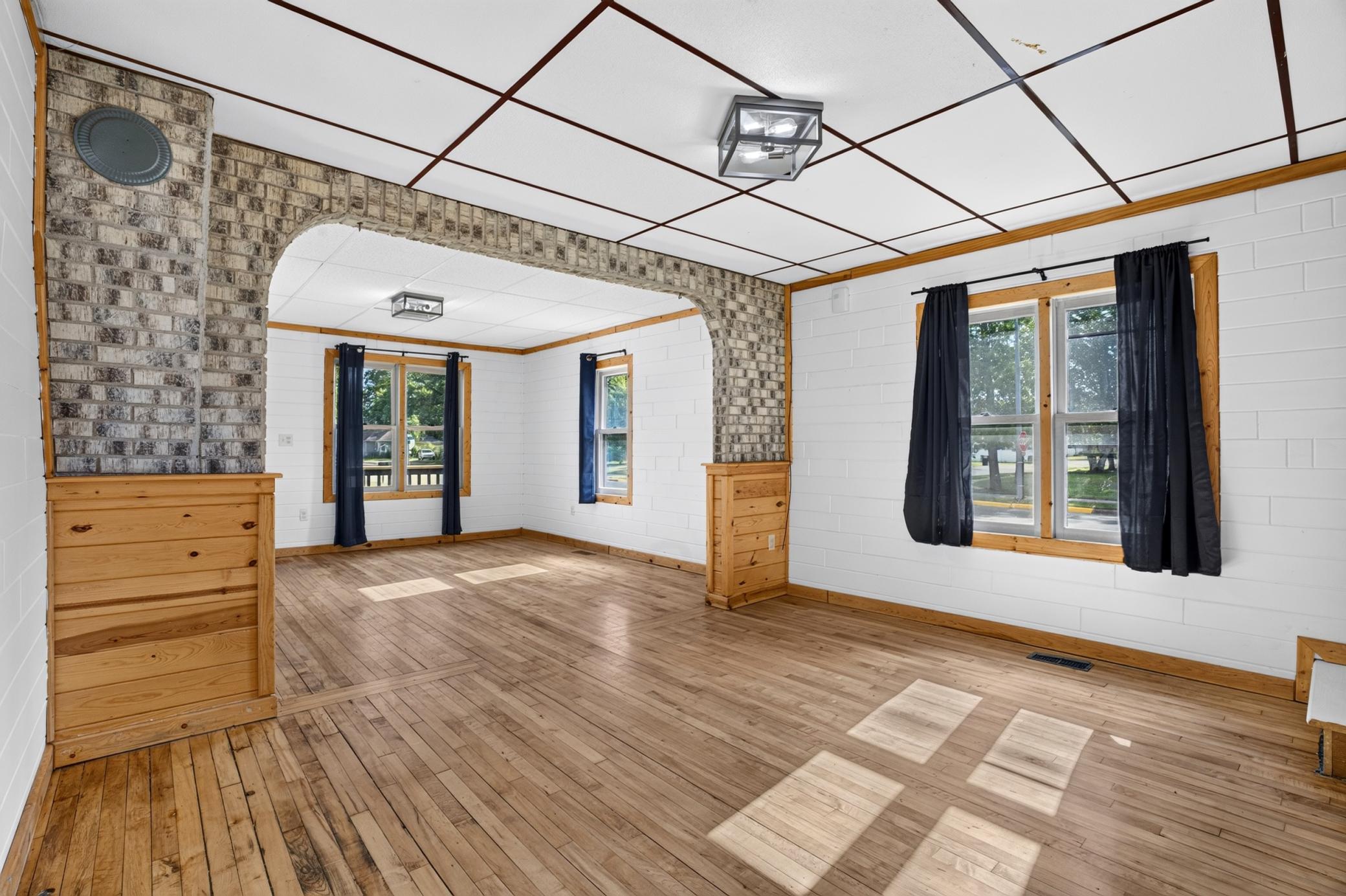 201 4th Street Ne Property Photo 10