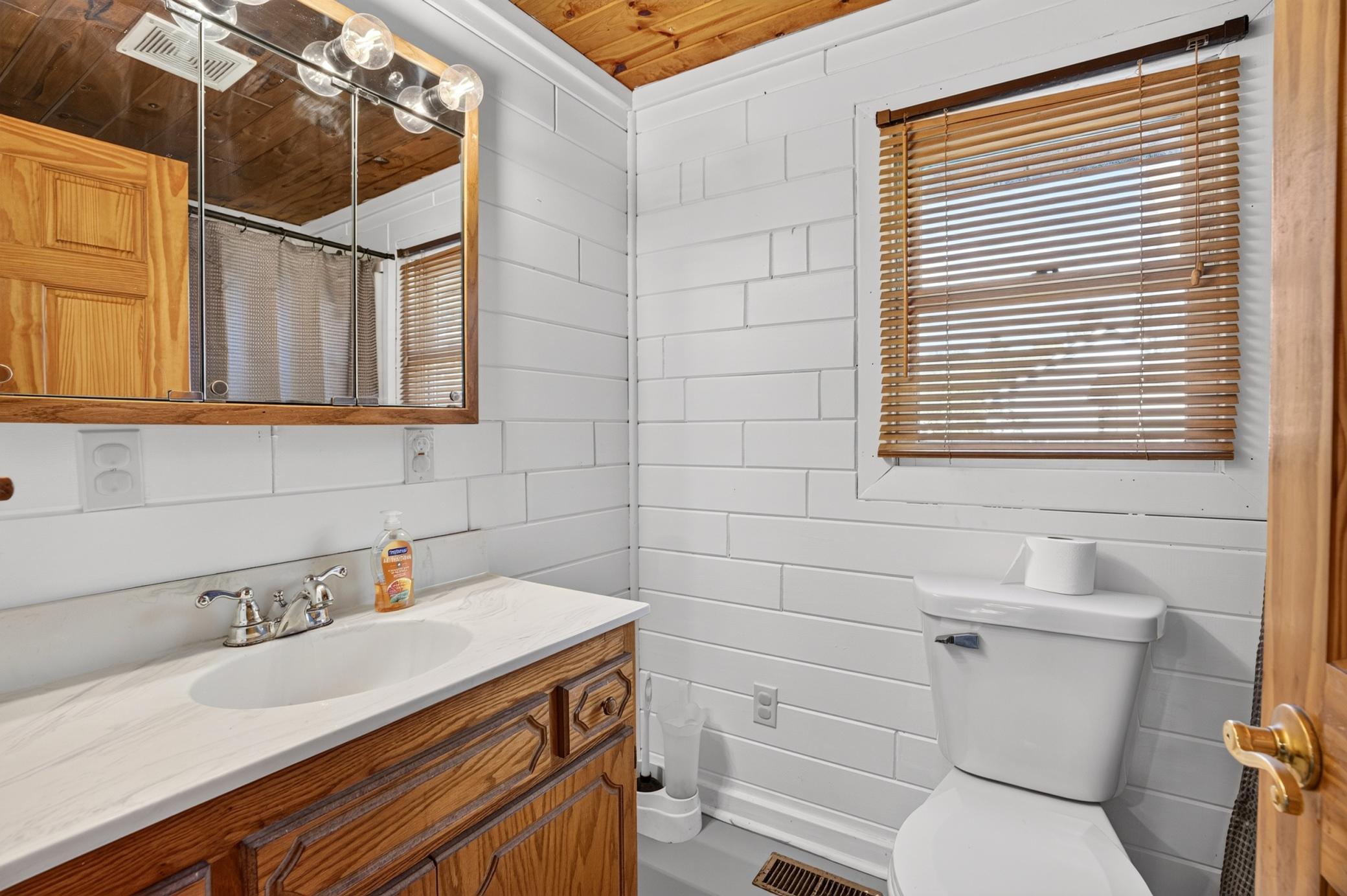 201 4th Street Ne Property Photo 16