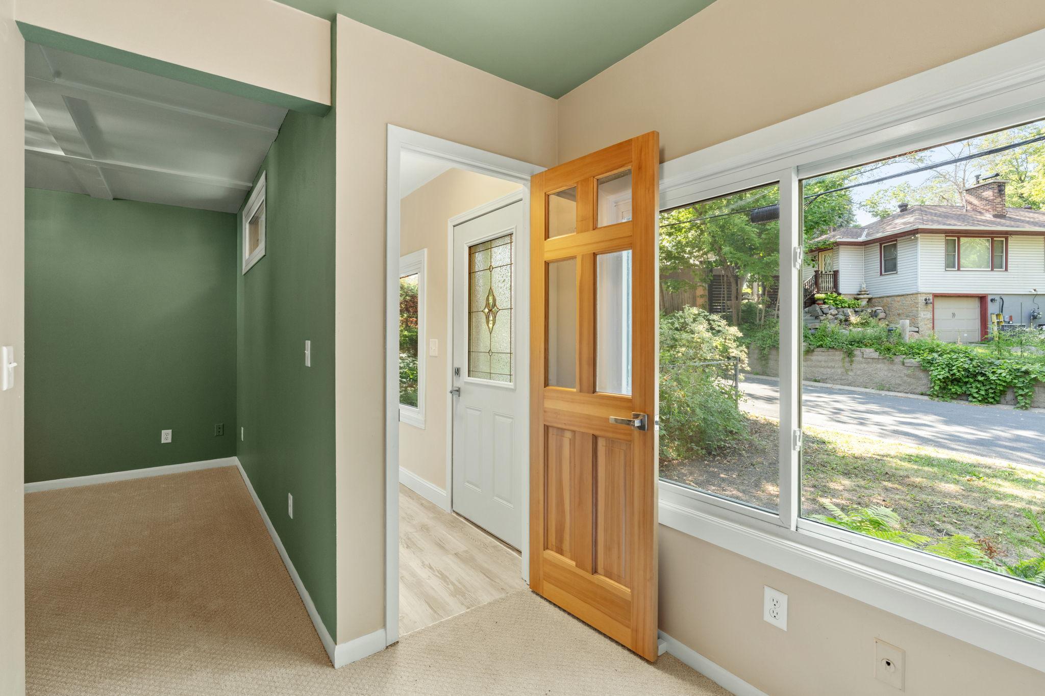 4753 Burns Road Property Photo 4