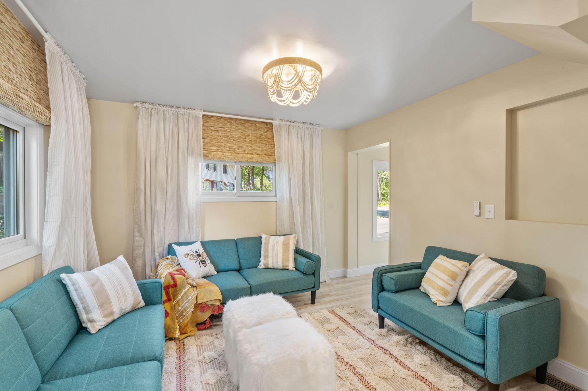 4753 Burns Road Property Photo 6