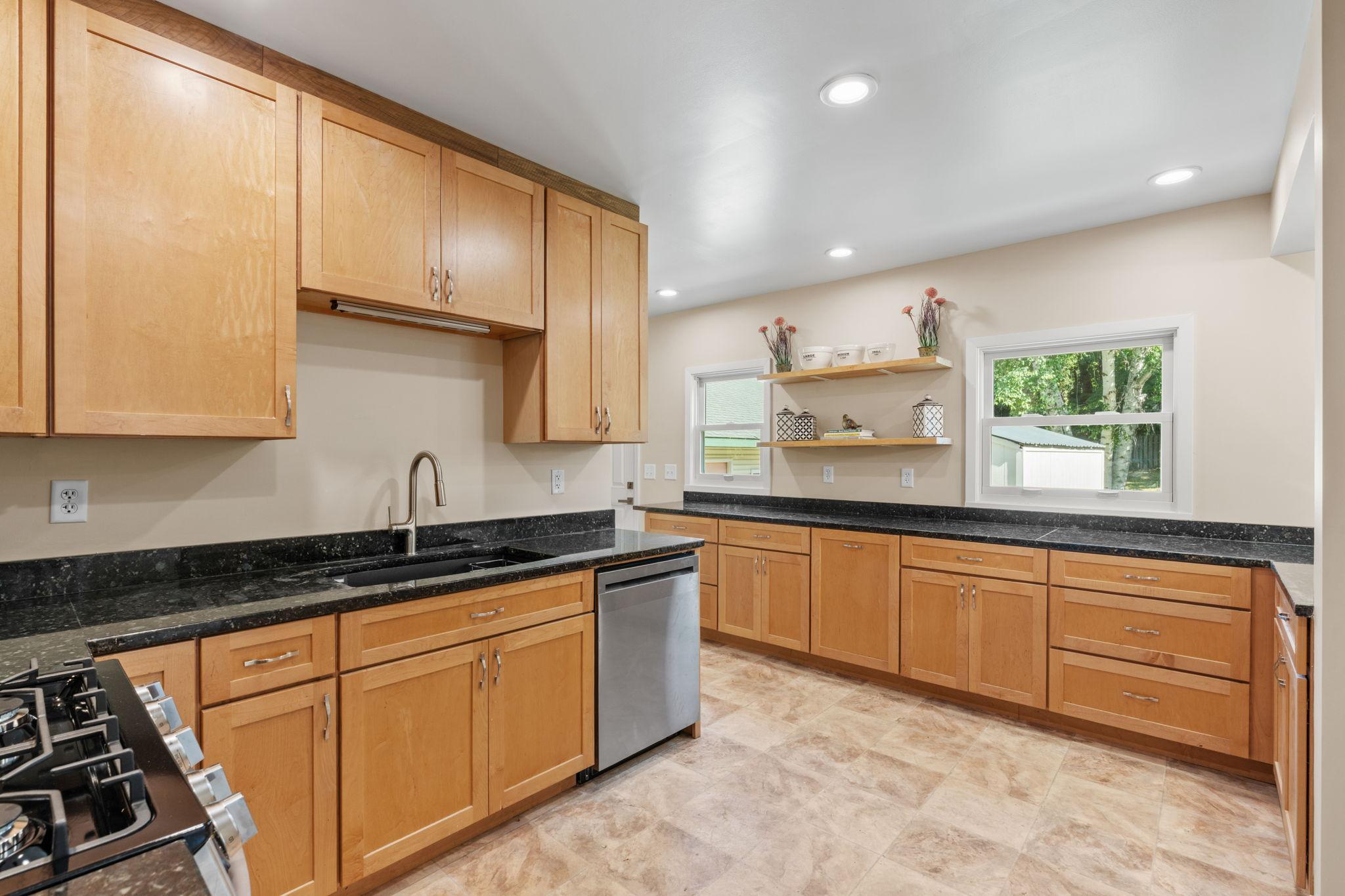 4753 Burns Road Property Photo 19