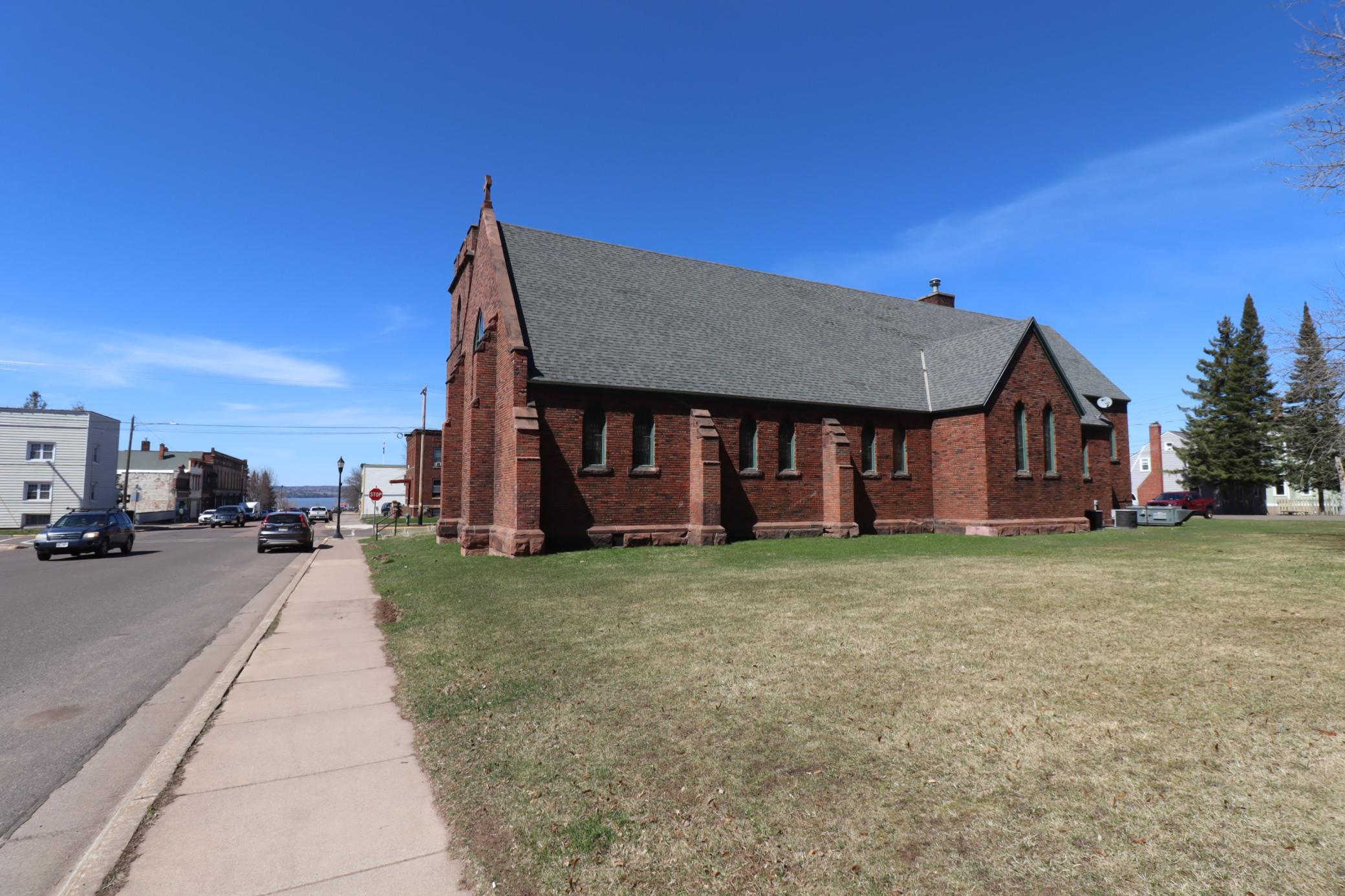 620 3rd Street W Property Photo 2