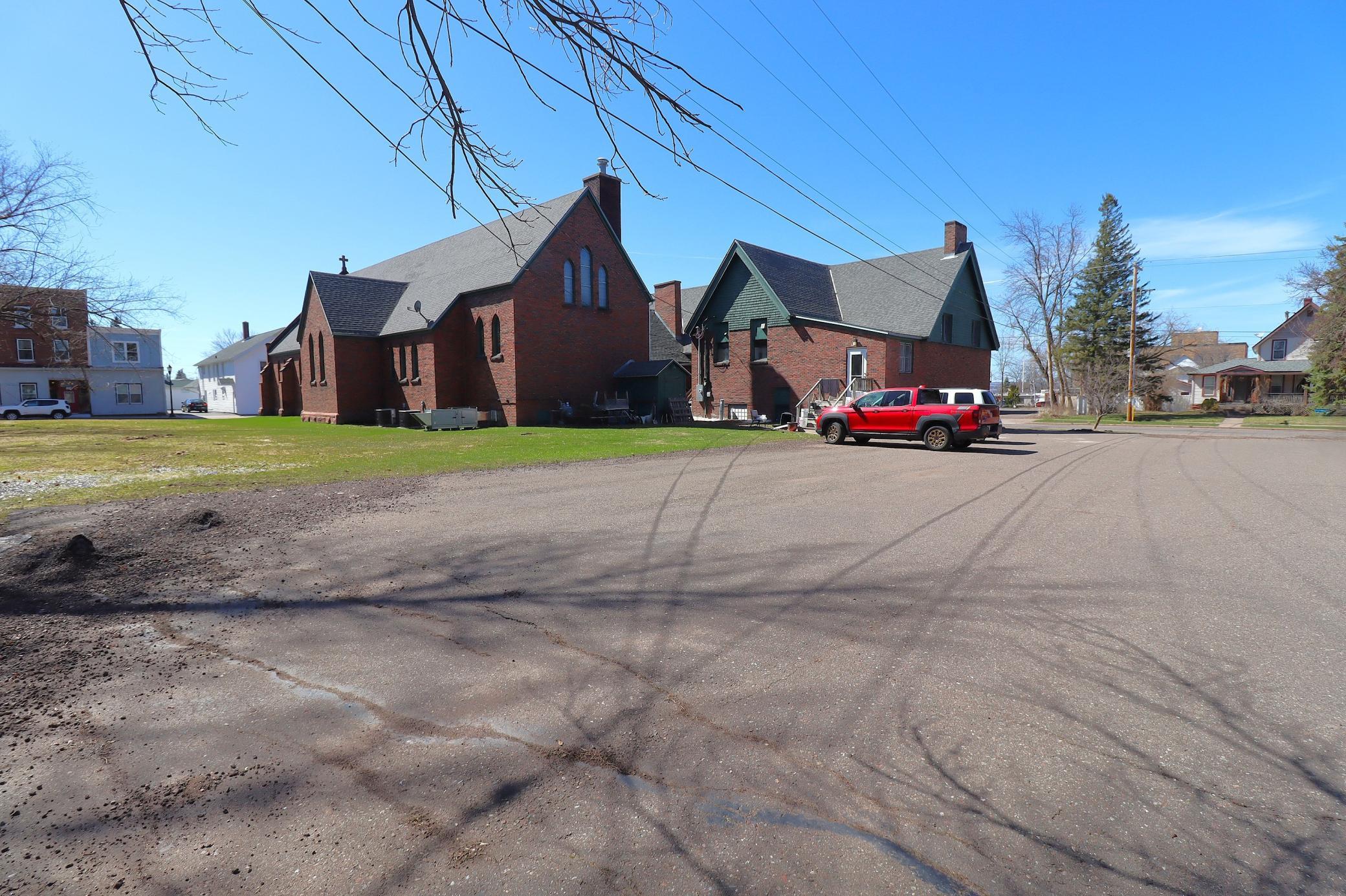 620 3rd Street W Property Photo 39