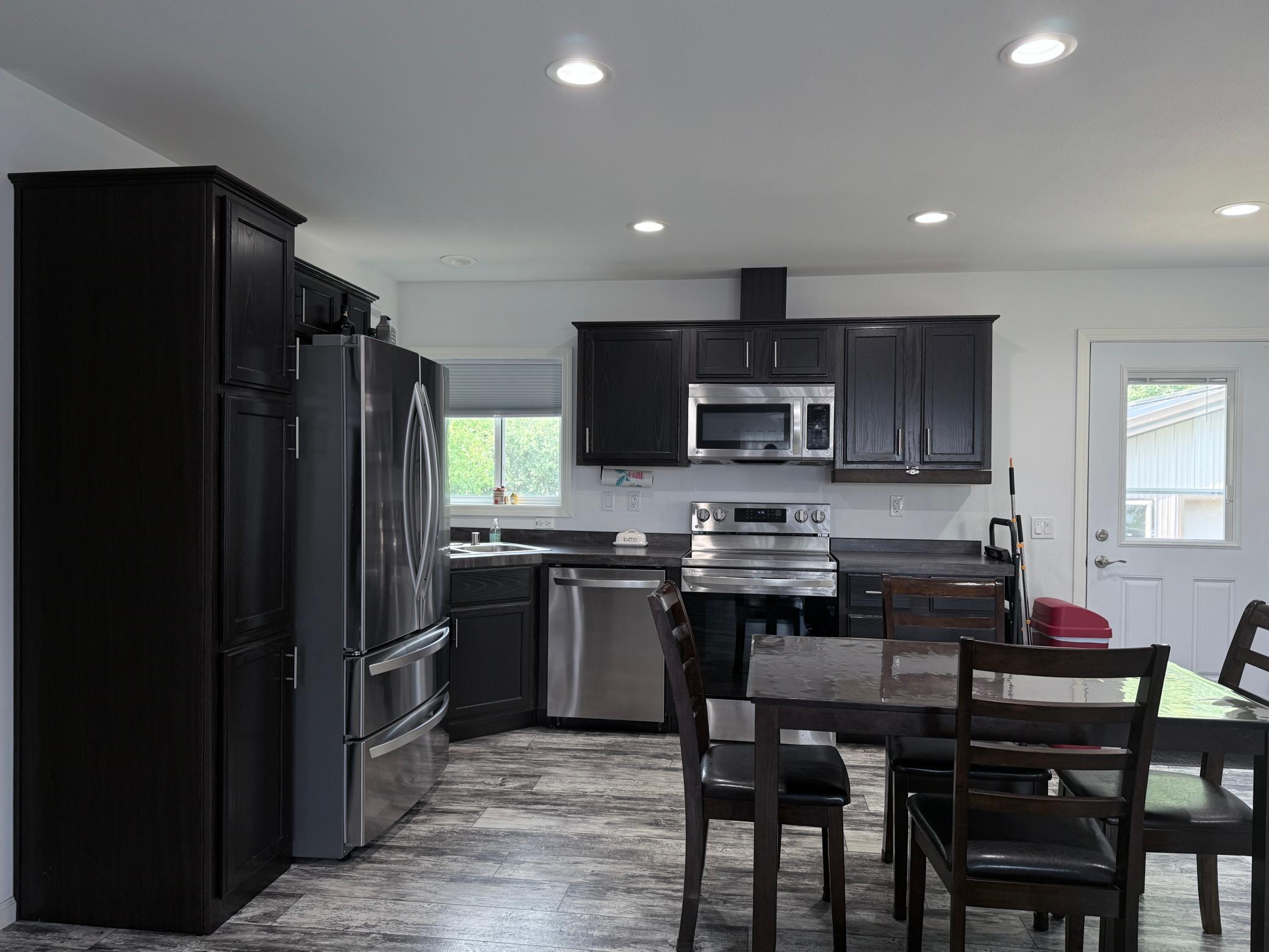 303 1st Avenue E Property Photo 11