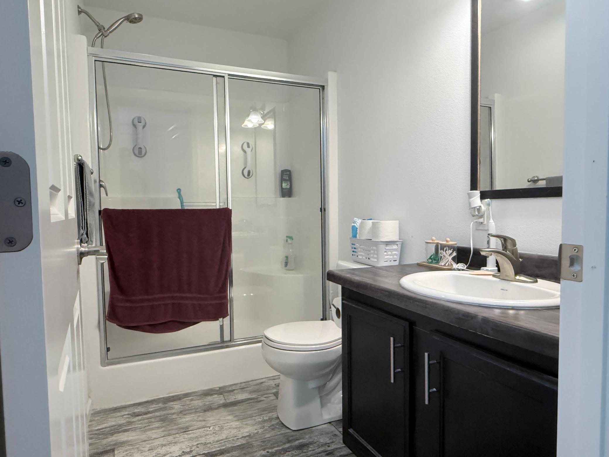 303 1st Avenue E Property Photo 17