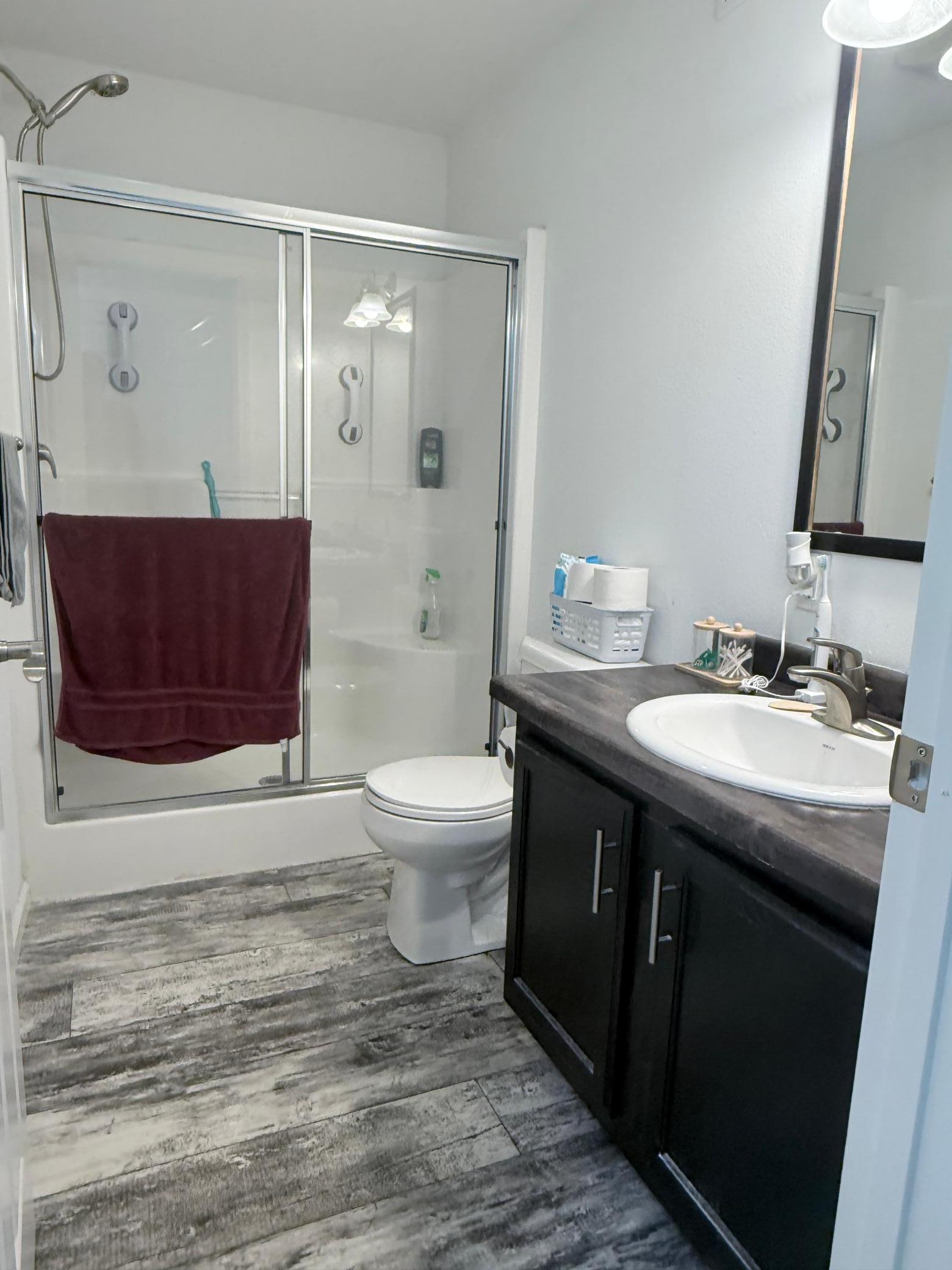303 1st Avenue E Property Photo 18