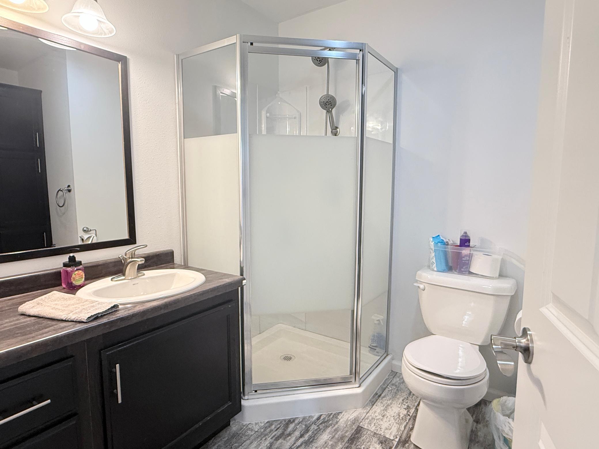 303 1st Avenue E Property Photo 22