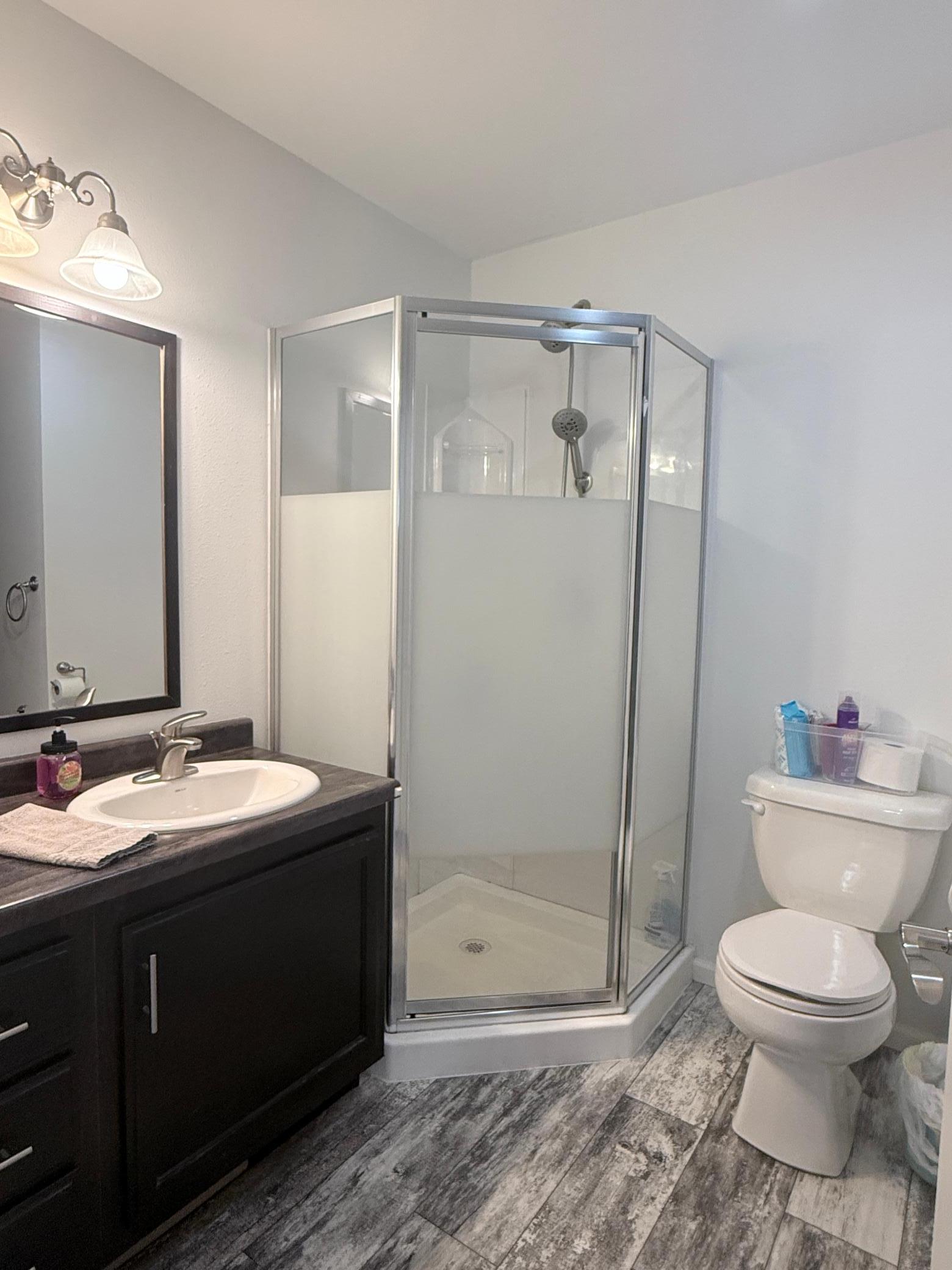 303 1st Avenue E Property Photo 23