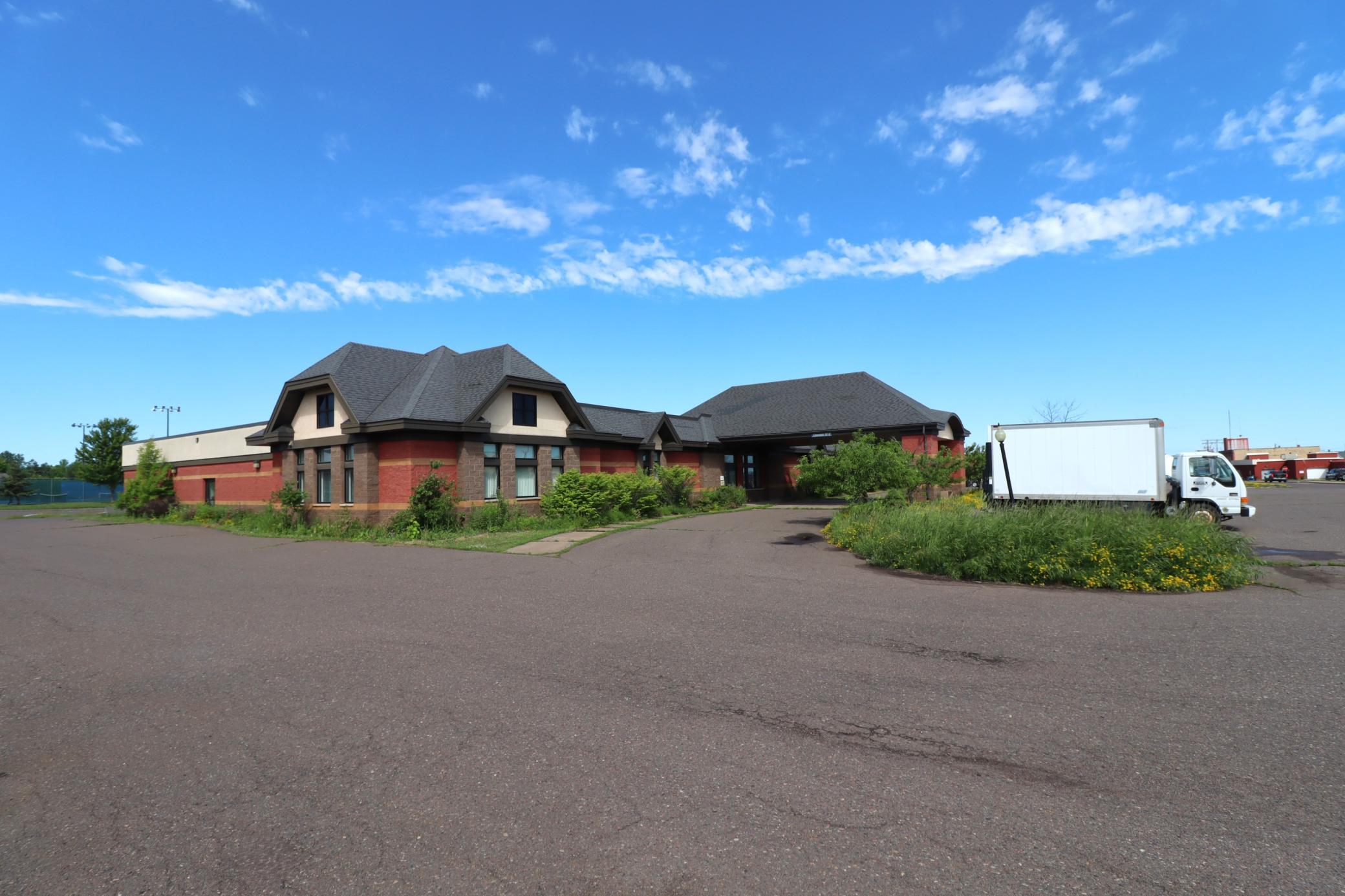 415 Ellis Avenue Property Photo 1