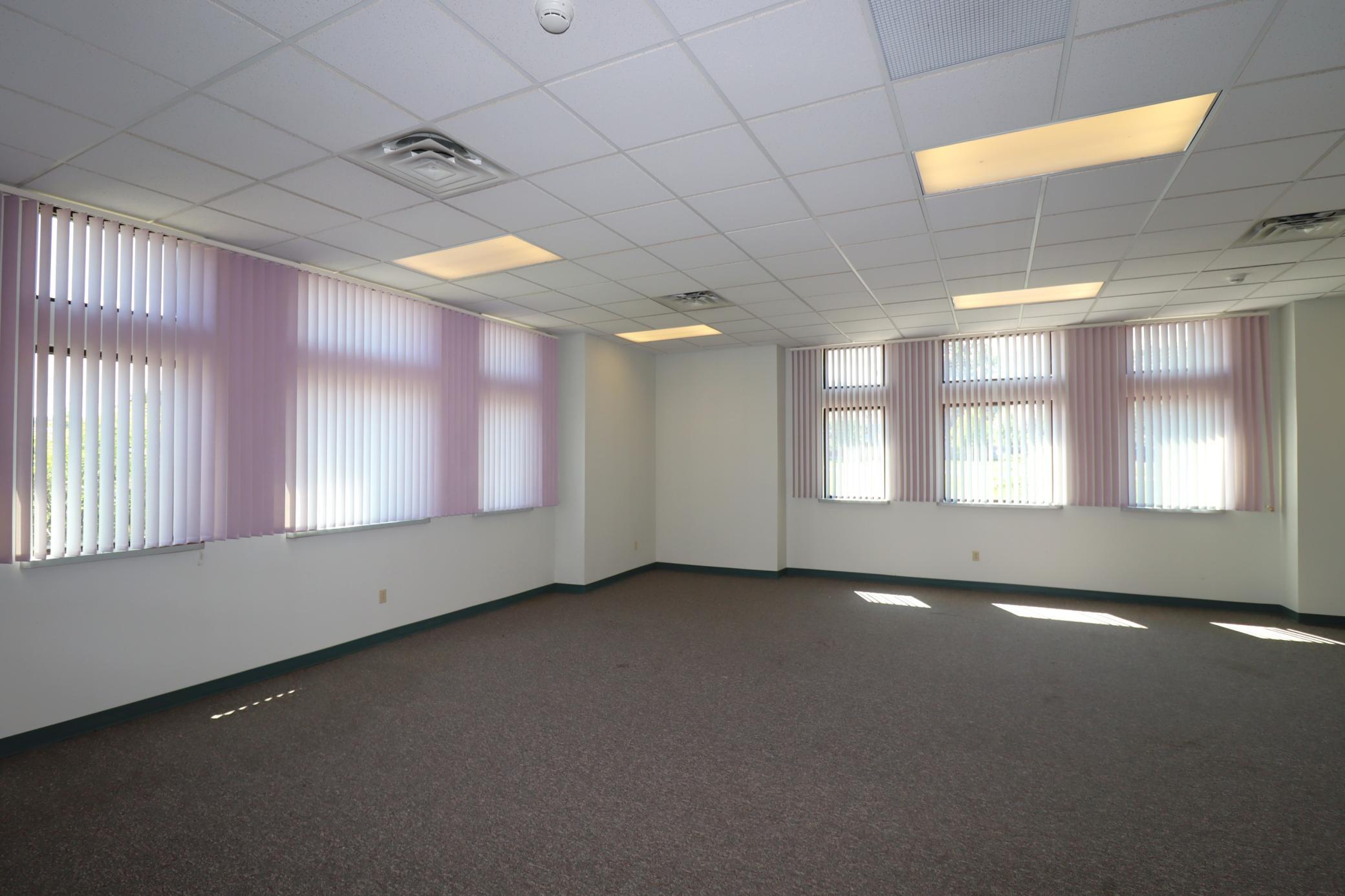 415 Ellis Avenue Property Photo 23