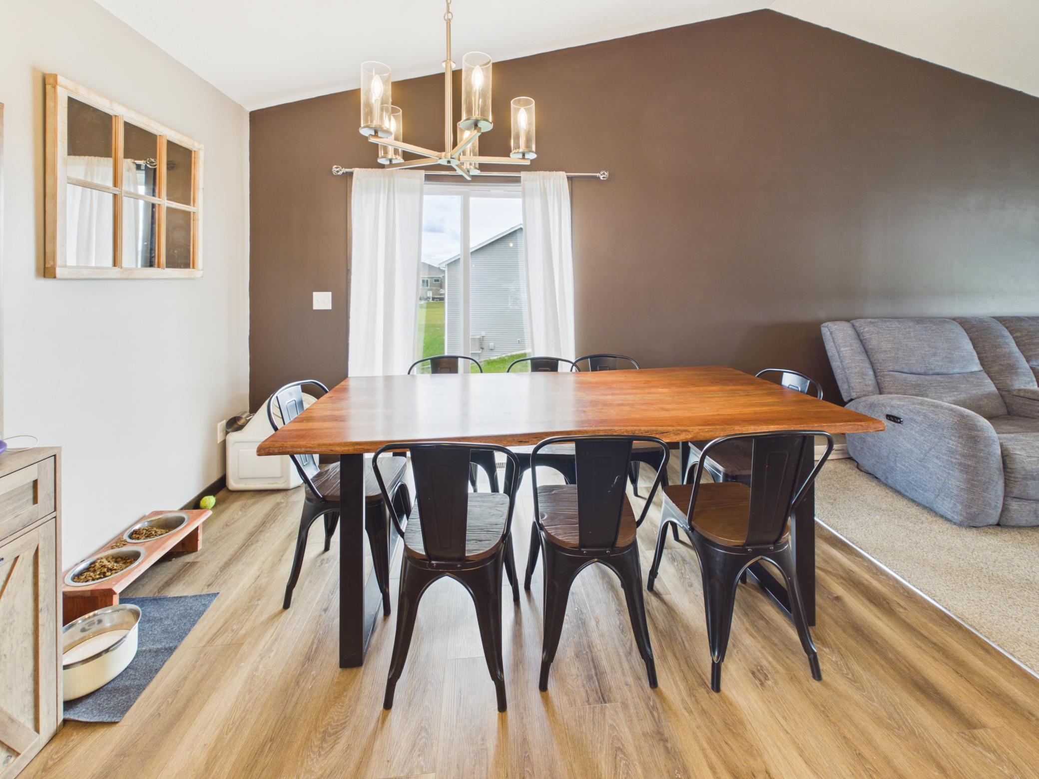 114 Collina Circle Property Photo 4