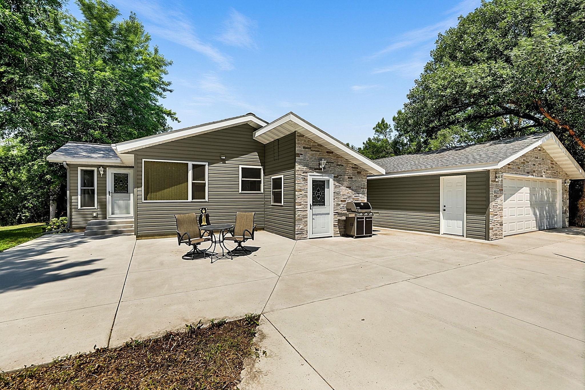 6642 Old Highway 52 Property Photo 1