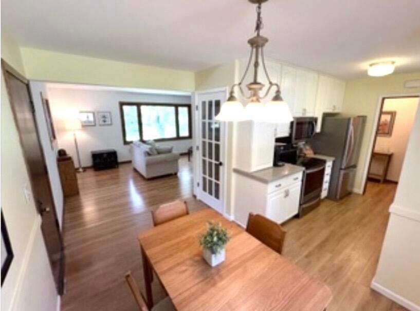 2009 W 83rd Street Property Photo 17