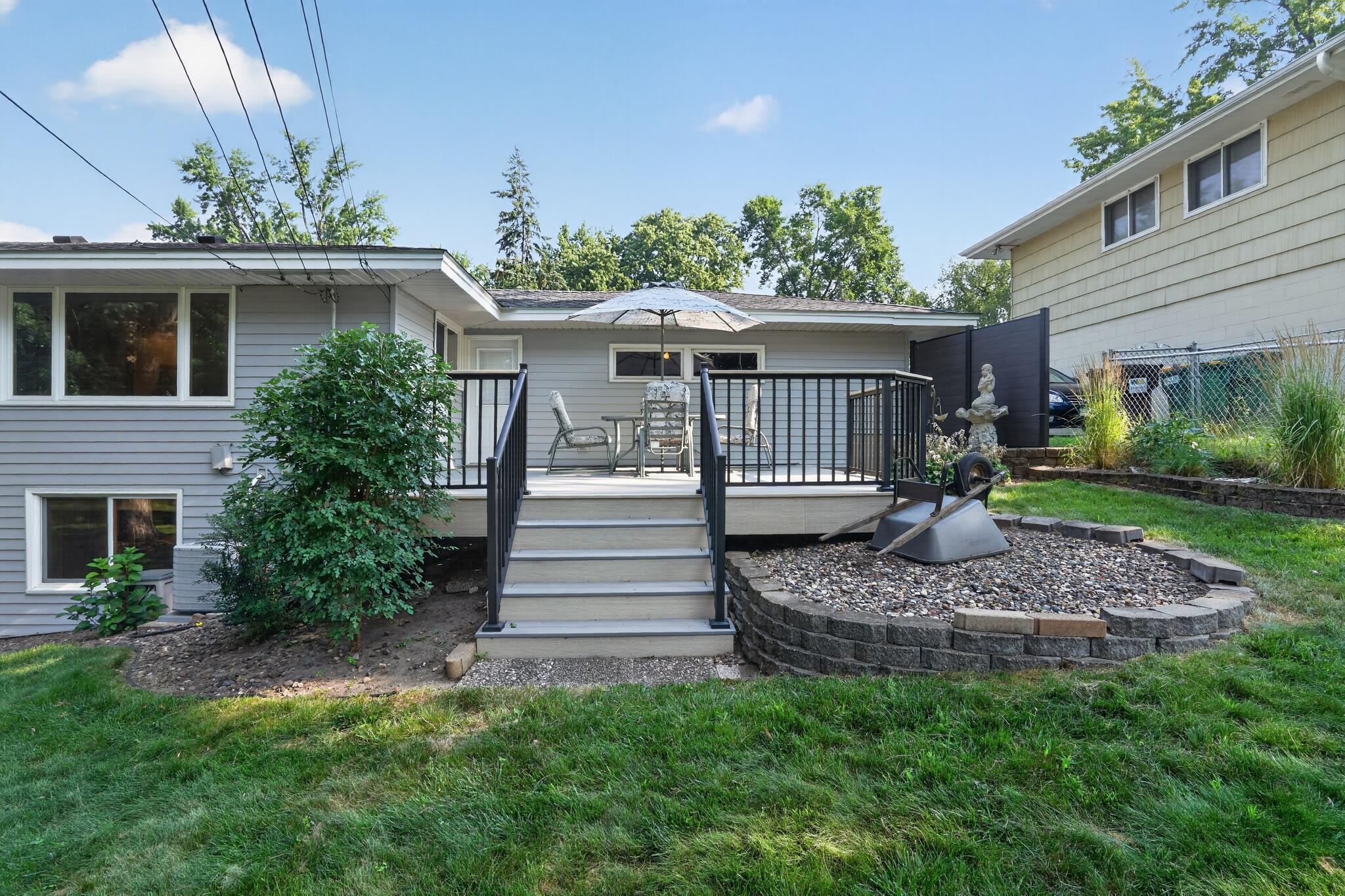 2009 W 83rd Street Property Photo 45