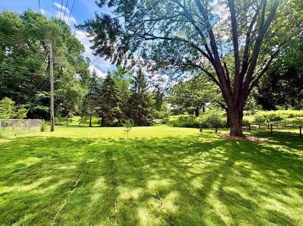 2009 W 83rd Street Property Photo 48