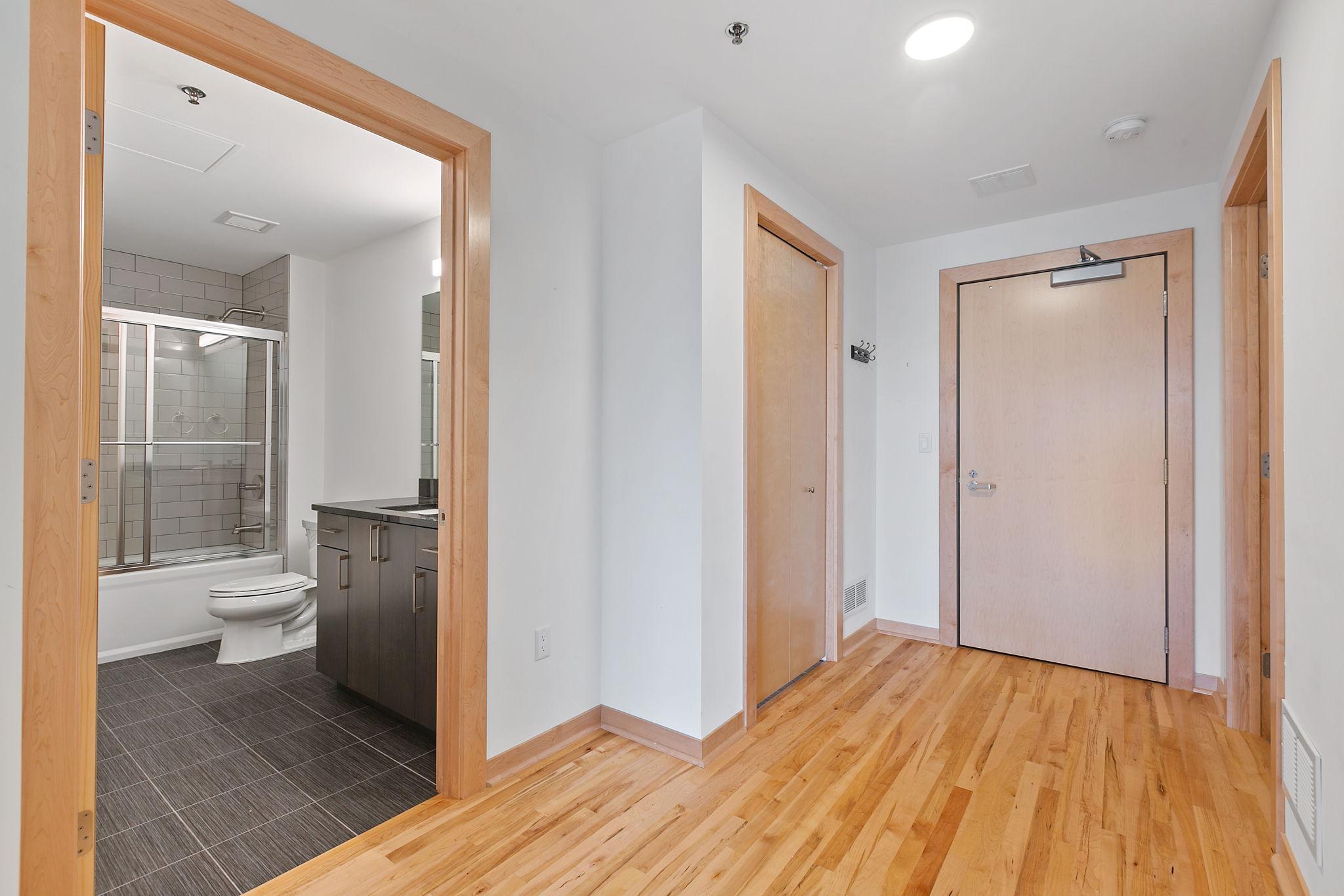 1240 S 2nd Street 225 Property Photo 19