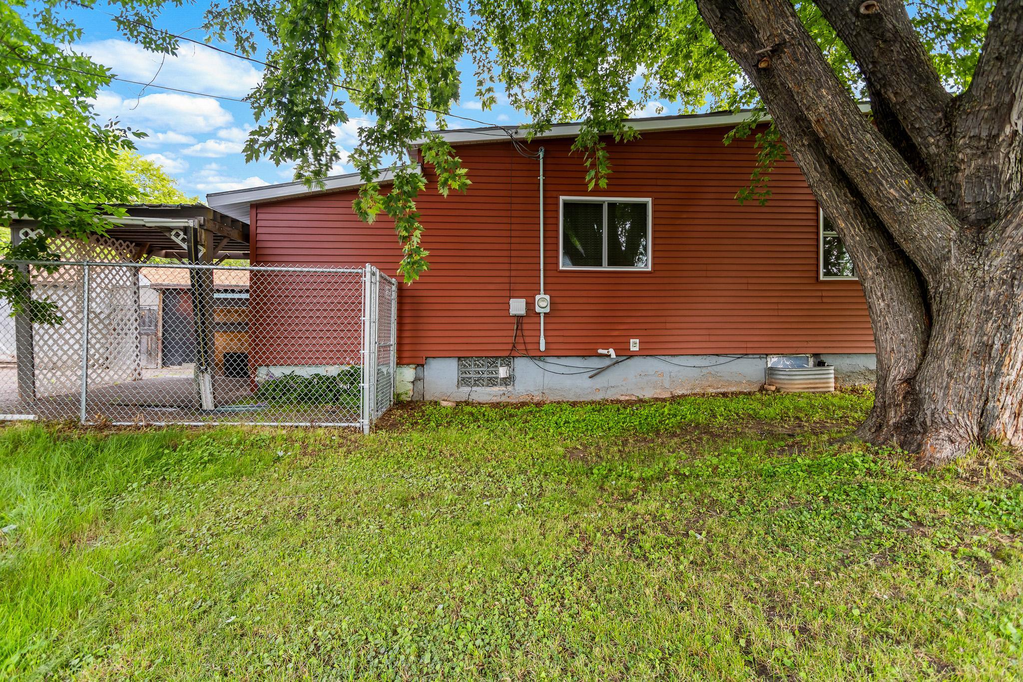 1535 97th Avenue W Property Photo 3