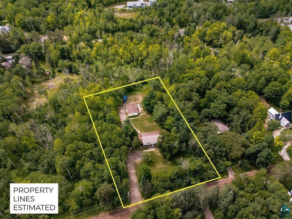 5025 Reid Road Property Photo 3