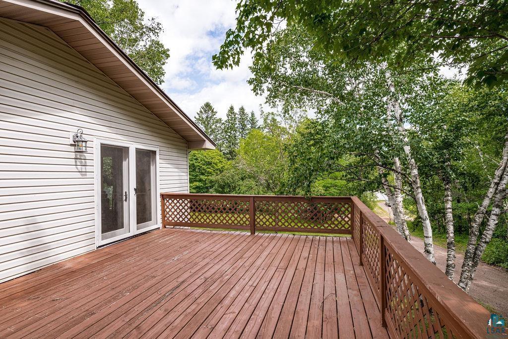 5025 Reid Road Property Photo 6