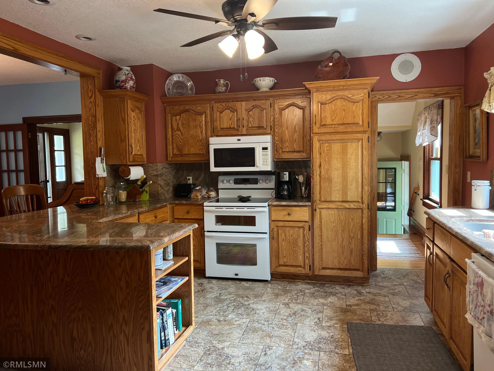 12036 145th Street E Property Photo 16