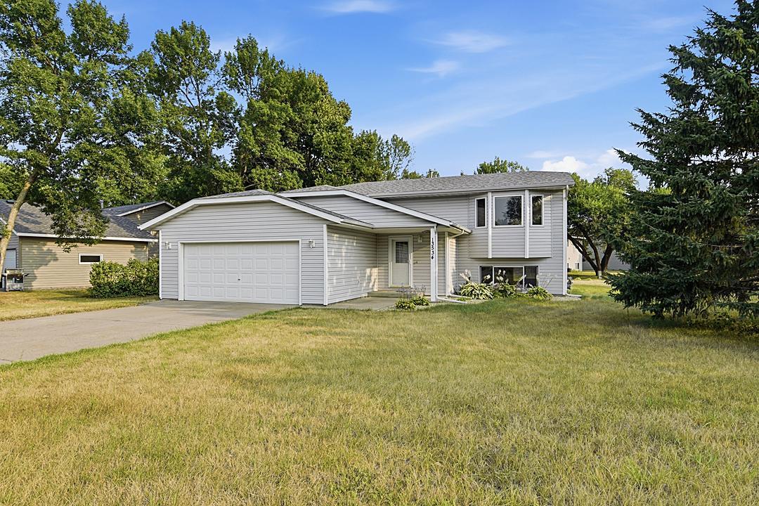 13534 Brenda Boulevard Property Photo 1