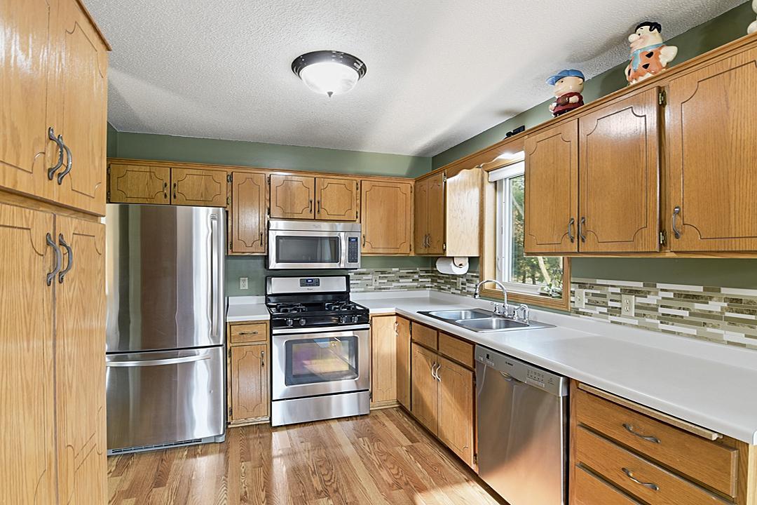 13534 Brenda Boulevard Property Photo 10