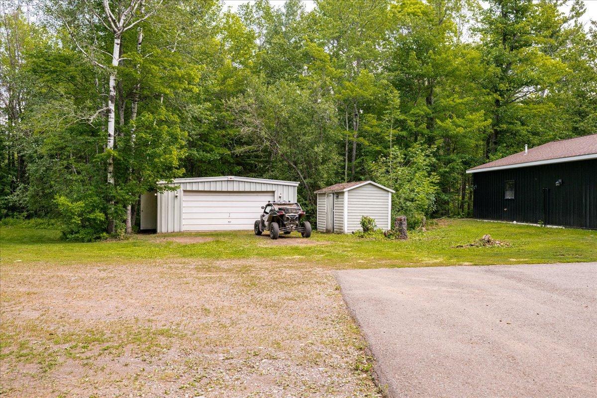 5841 Spruce Lane Property Photo 34