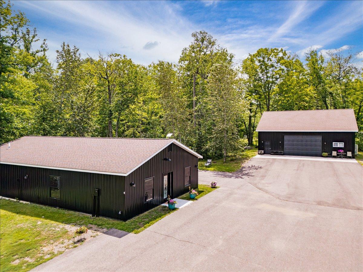 5841 Spruce Lane Property Photo 42