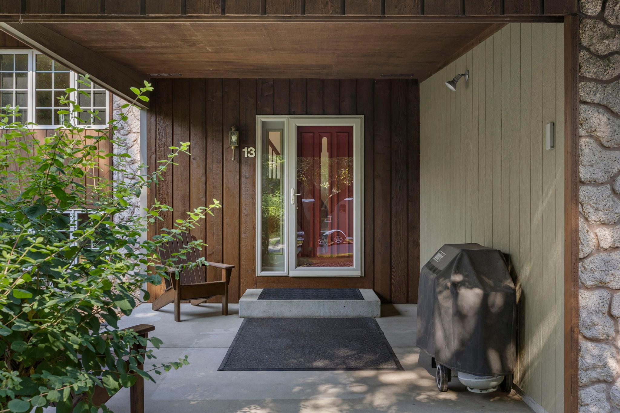 13 Woodcrest Drive Property Photo 12