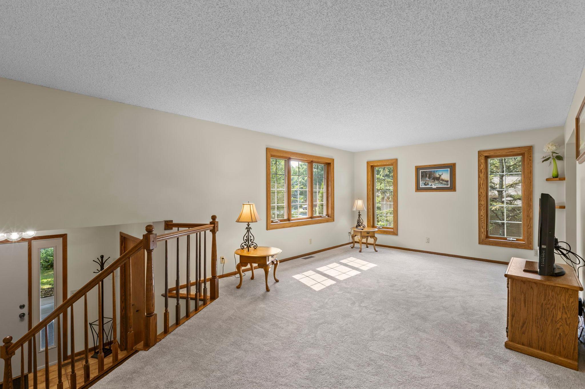 13 Woodcrest Drive Property Photo 13