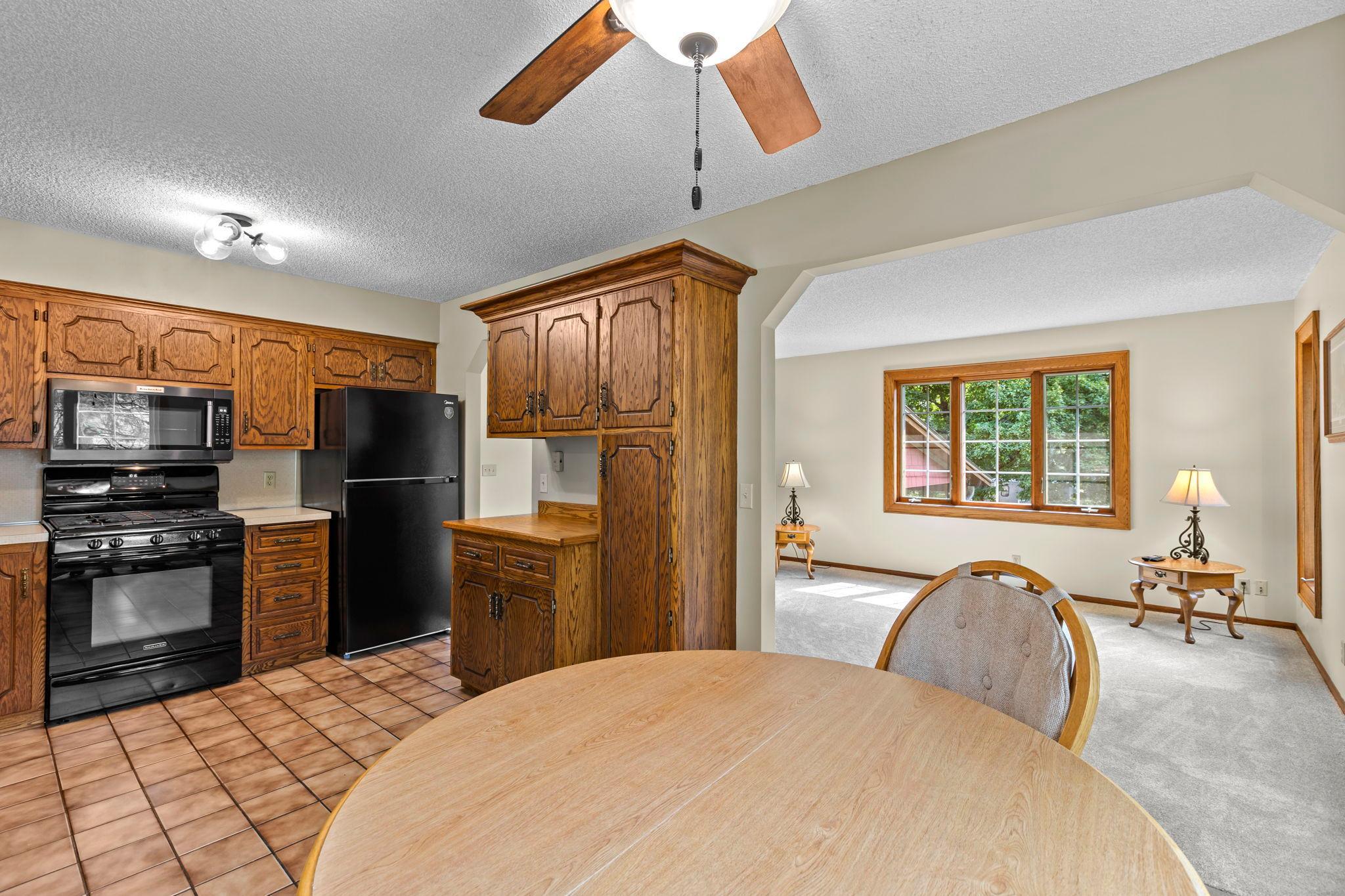 13 Woodcrest Drive Property Photo 21