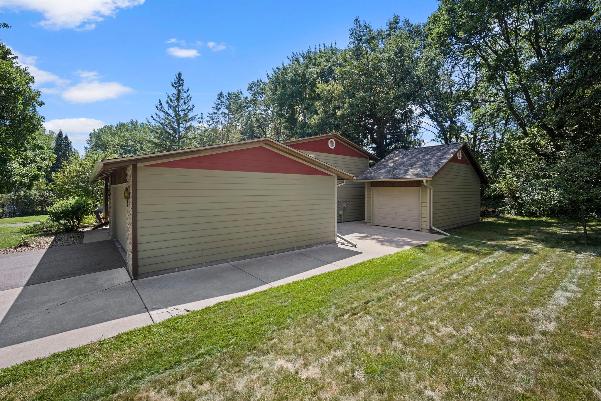 13 Woodcrest Drive Property Photo 48