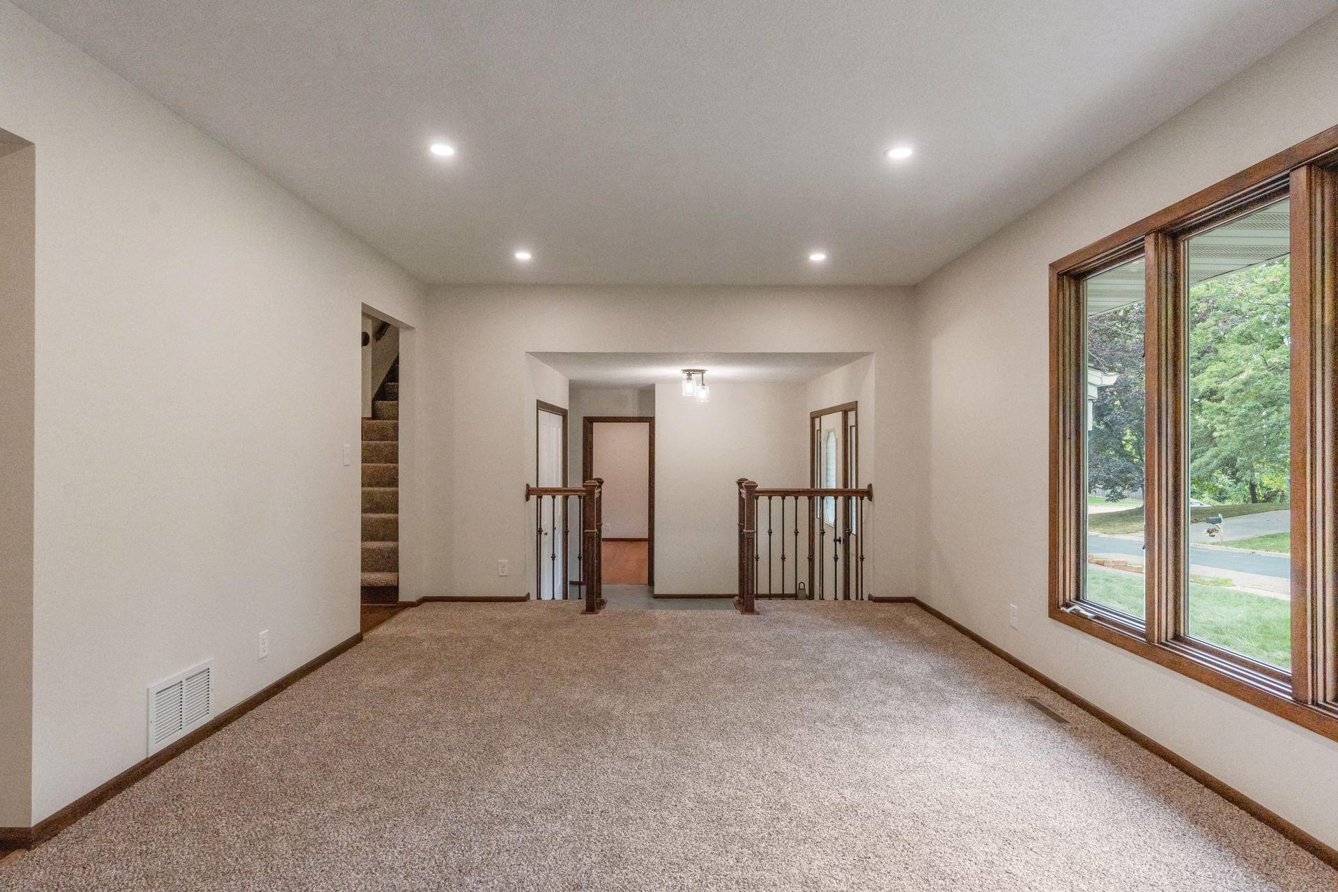 1086 Carlton Drive Property Photo 12