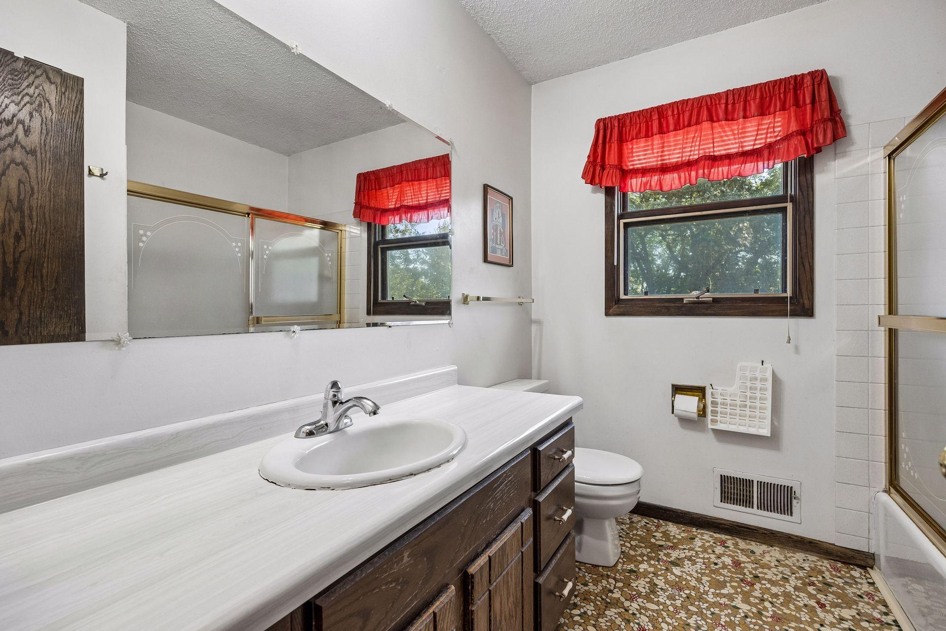6521 Kurtz Lane Property Photo 16