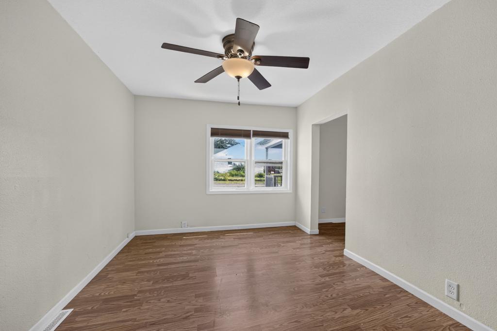 112 S Hudson Avenue Property Photo 9
