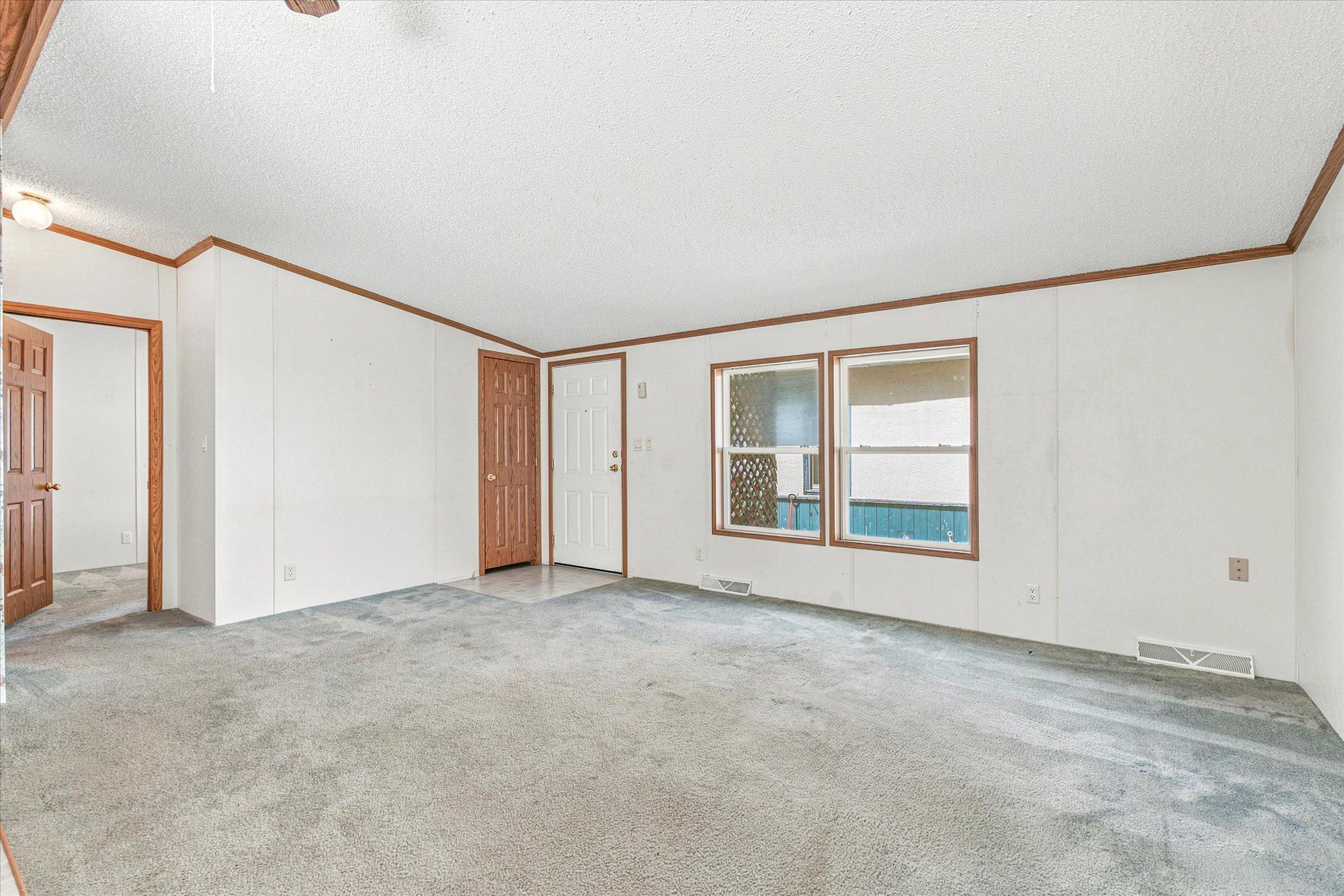 7466 Cedar Street W Property Photo 6