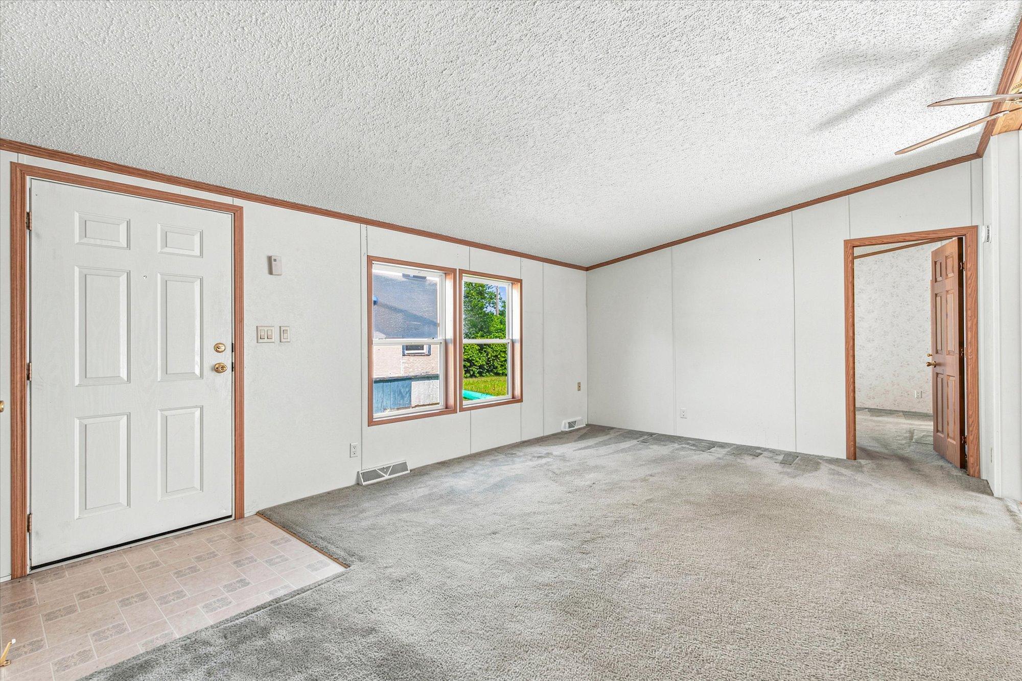 7466 Cedar Street W Property Photo 7