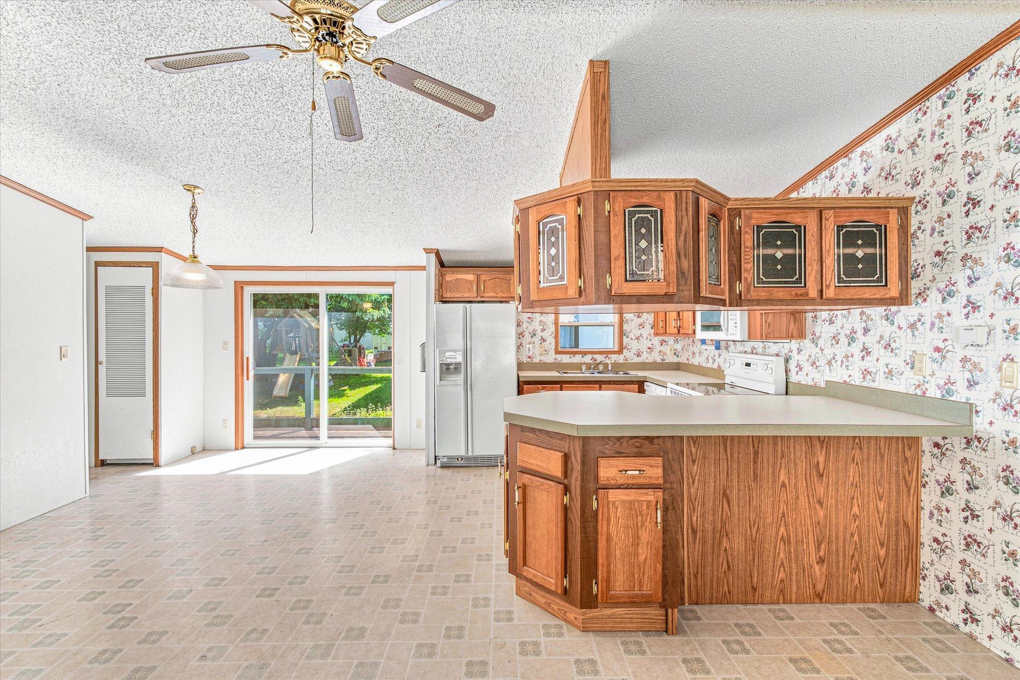 7466 Cedar Street W Property Photo 10