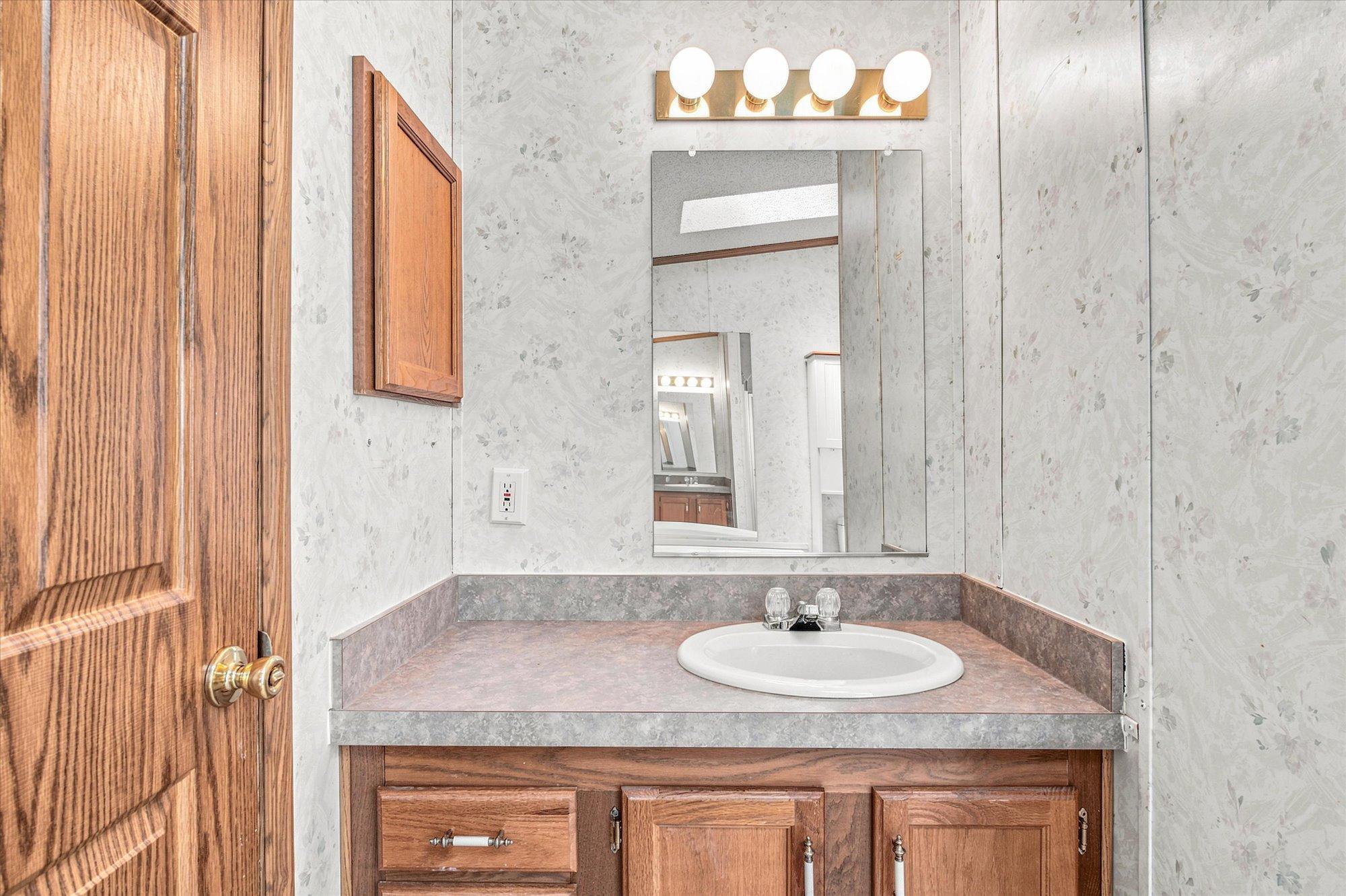 7466 Cedar Street W Property Photo 20