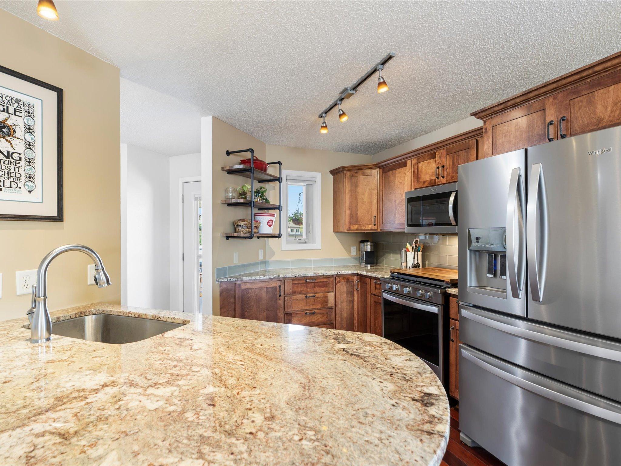 1708 13th Avenue Ne Property Photo 5