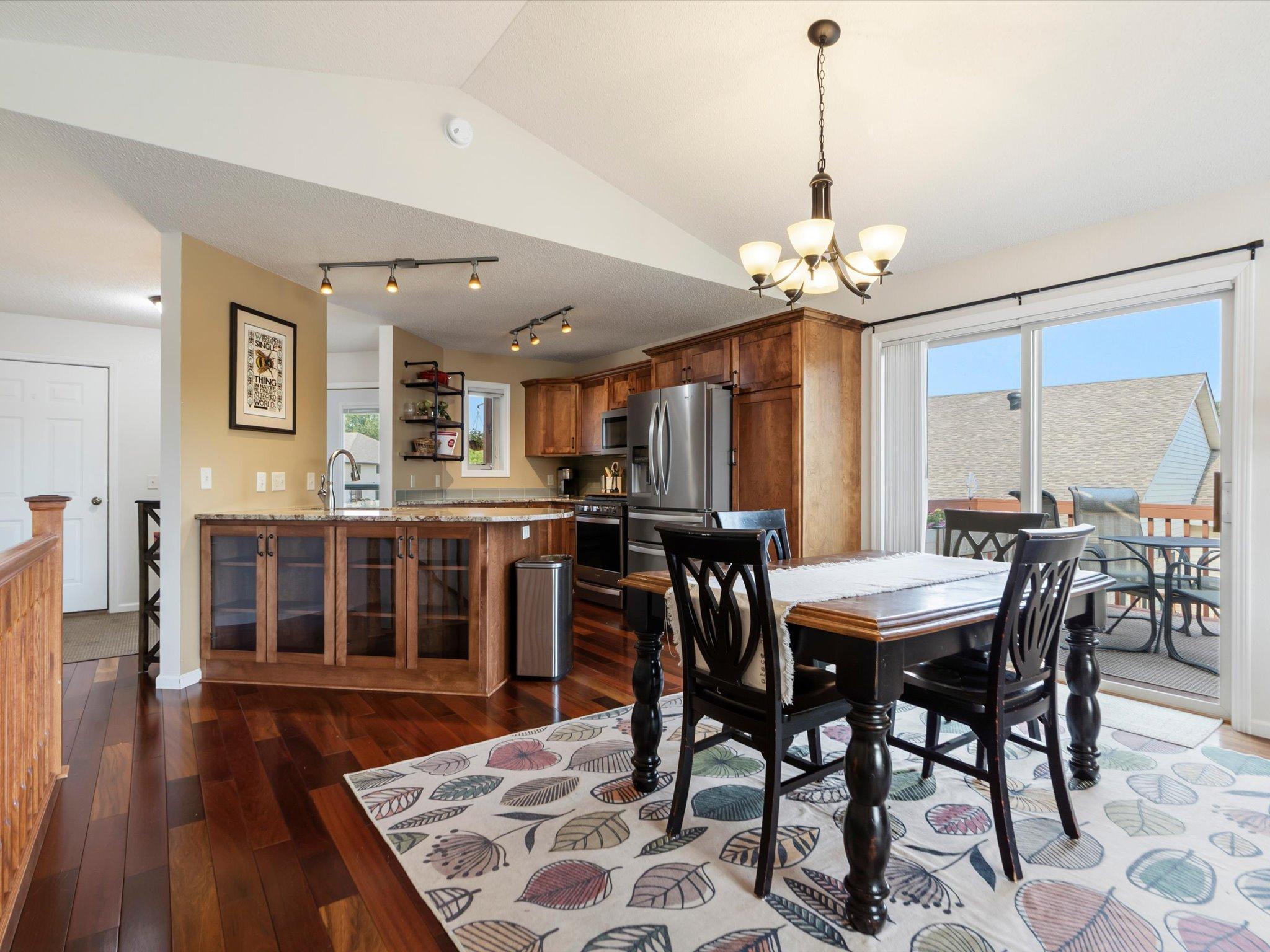 1708 13th Avenue Ne Property Photo 10