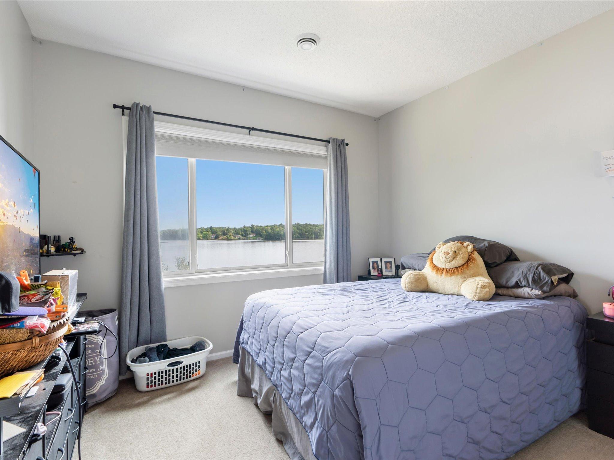 1708 13th Avenue Ne Property Photo 21