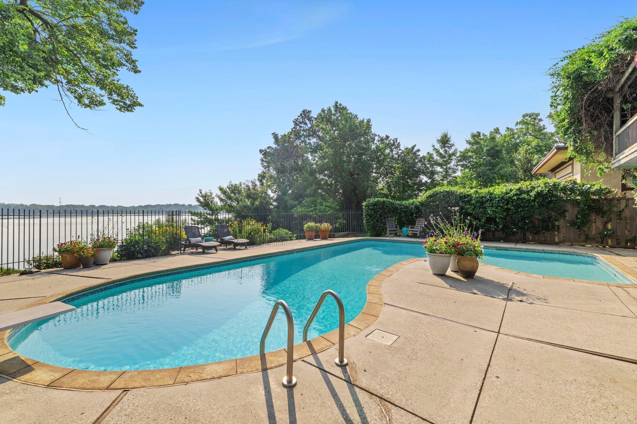 162 Peninsula Road Property Photo 28
