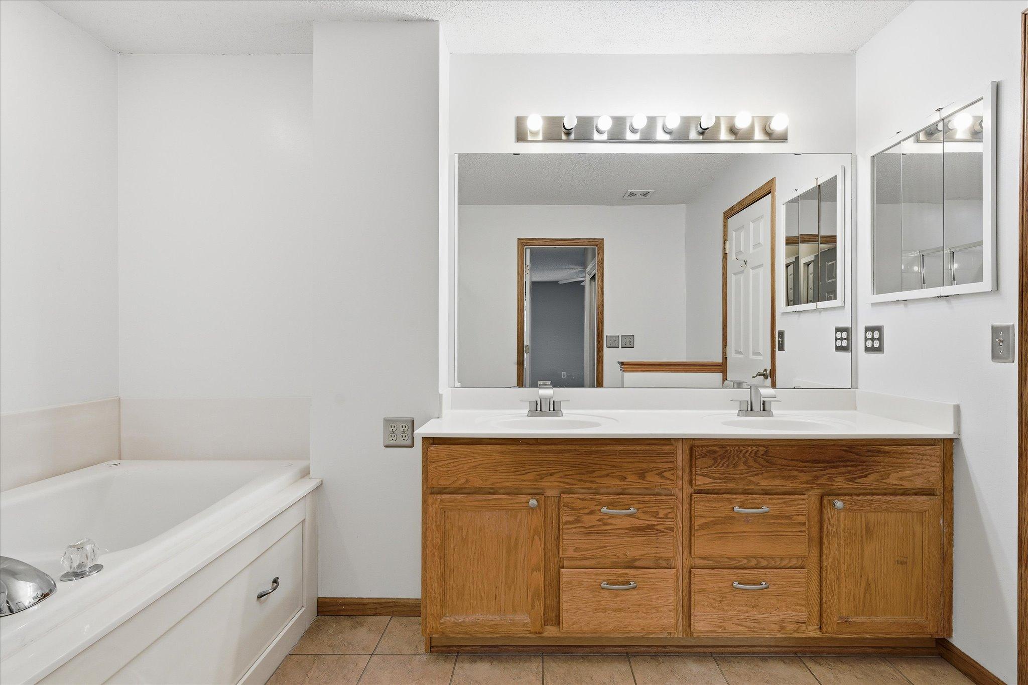 18902 96th Place N Property Photo 26