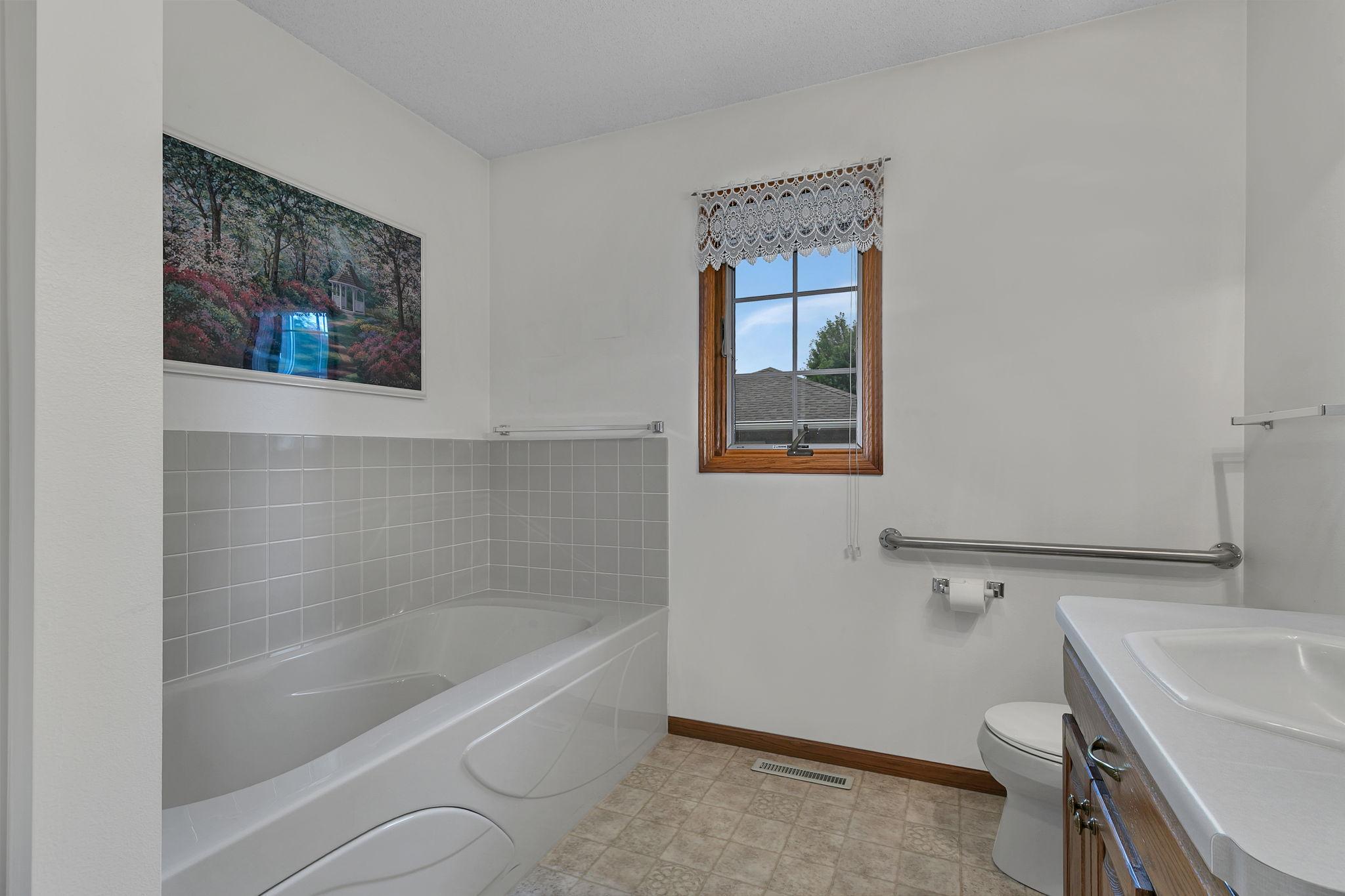 343 Pondview Lane Property Photo 18
