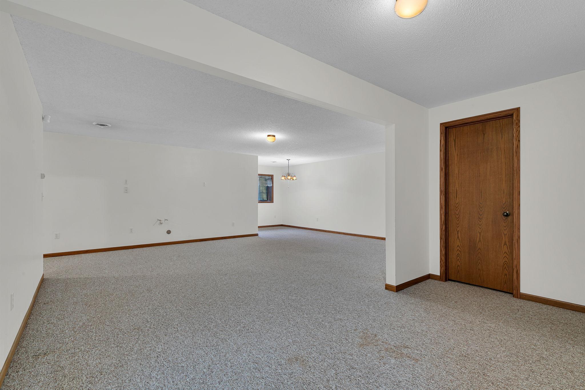 343 Pondview Lane Property Photo 24