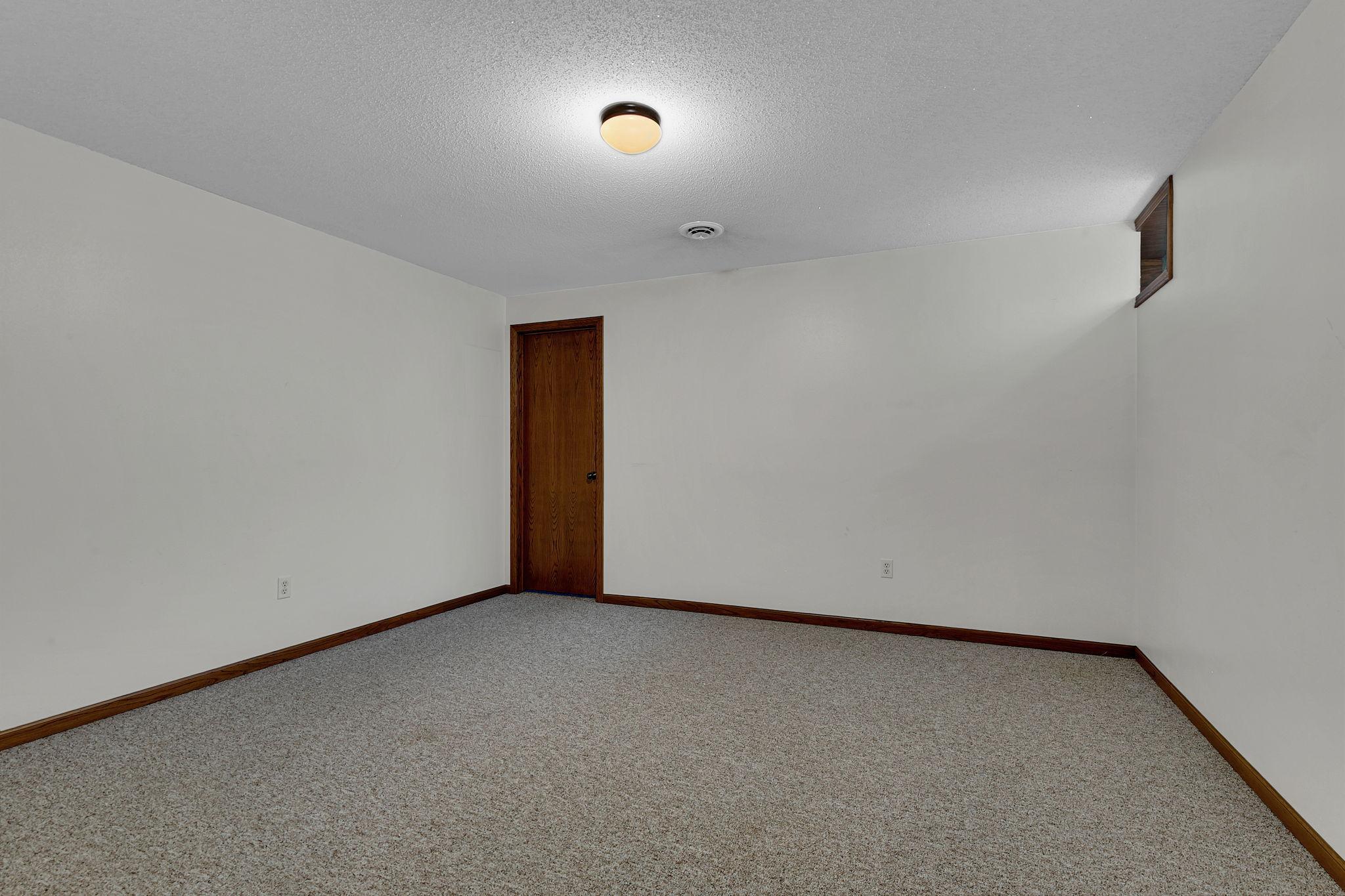 343 Pondview Lane Property Photo 34