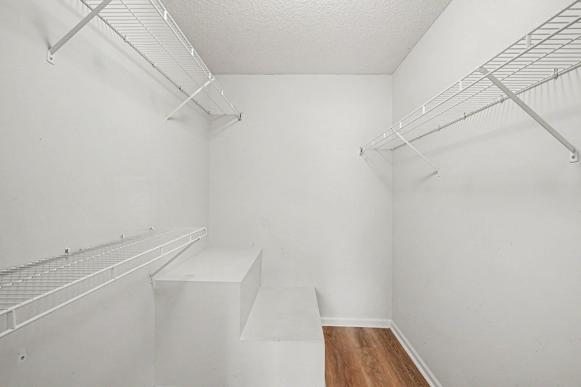 4300 Meghan Lane 302 Property Photo 19